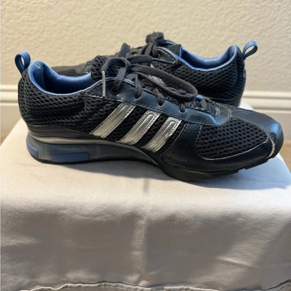 ADIDAS ULTRA BOOST MENS RUNNING SHOES Y Y A 606001 Size 6.5 blue/black - Picture 3 of 11